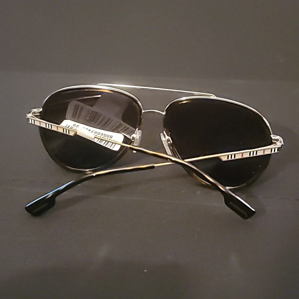 Burberry Gold Frame Sunglasses with Dark Lenses Unisex - Picture 2 of 4